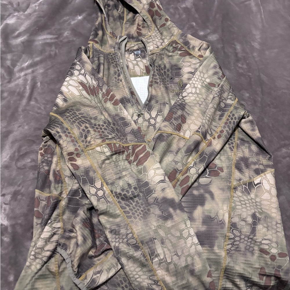 Kryptek Mandrake 3/4 zipup hoody.